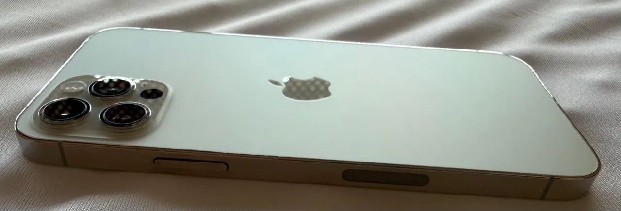 iPhone 12 Pro Max - Celulares e Smartphones - Armação, Salvador