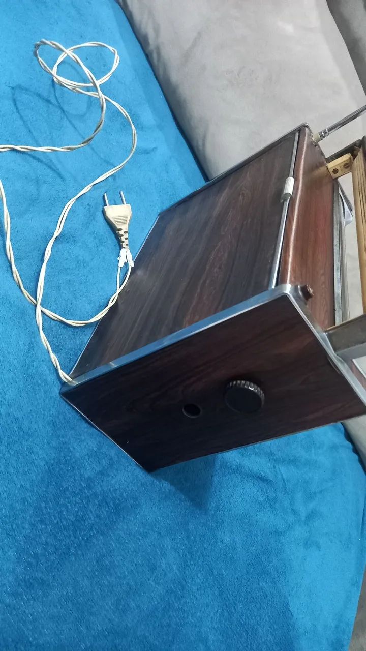Rádio antigo Philco all transistor transglobe  - Foto 4