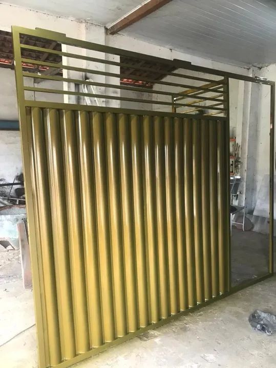 Portão de Aço com Design Moderno64861278554881125