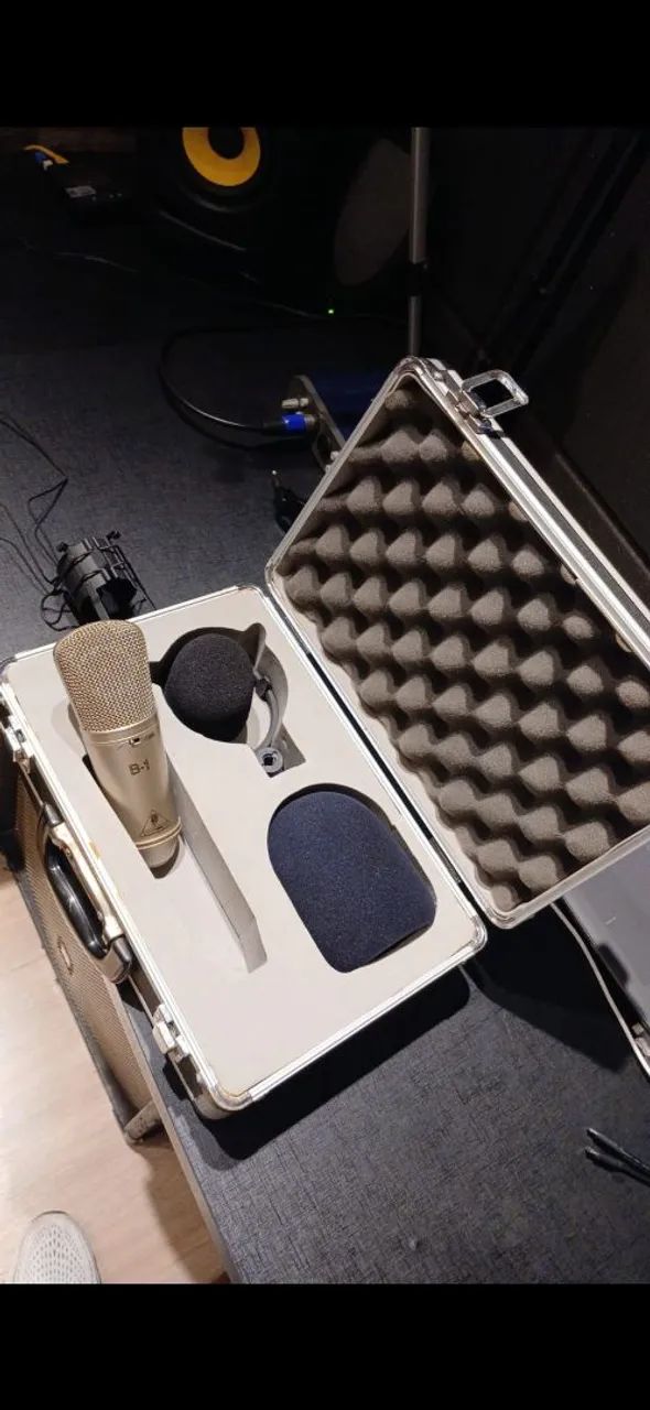 Microfone condensador Behringer B1 - Foto 5