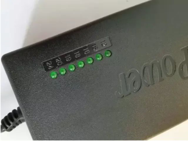 Fonte Carregador Universal Notebook Adaptador 120w Power - Foto 5