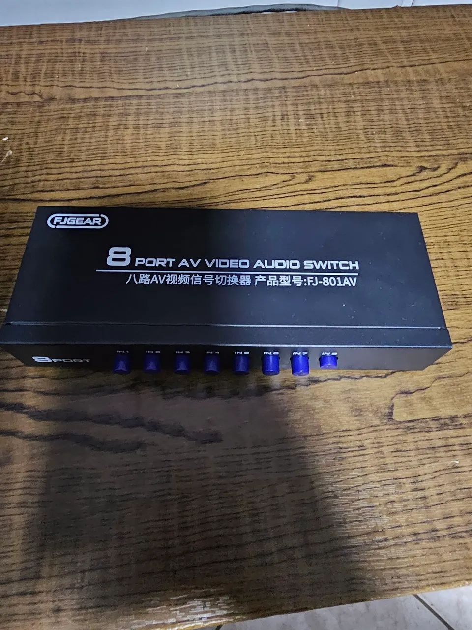 Switch com 8 portas audio e vídeo AV para consoles retro  - Foto 2
