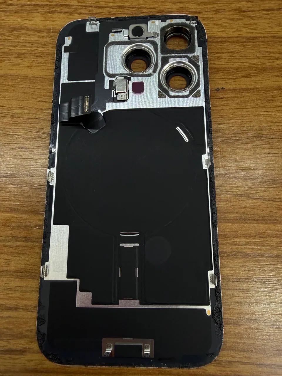 Tampa traseira iPhone 16 Pró ORIGINAL! - Foto 3