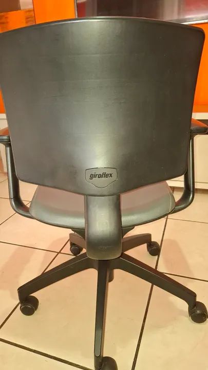 Cadeira de Escritório Giroflex
