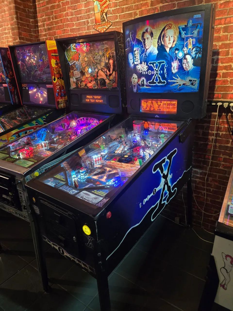 Máquina de Pinball The X-Files - SEGAGA