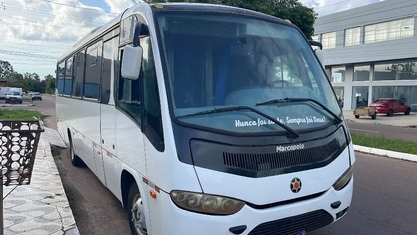 Micro ônibus sênior ano 2013 - Foto 3