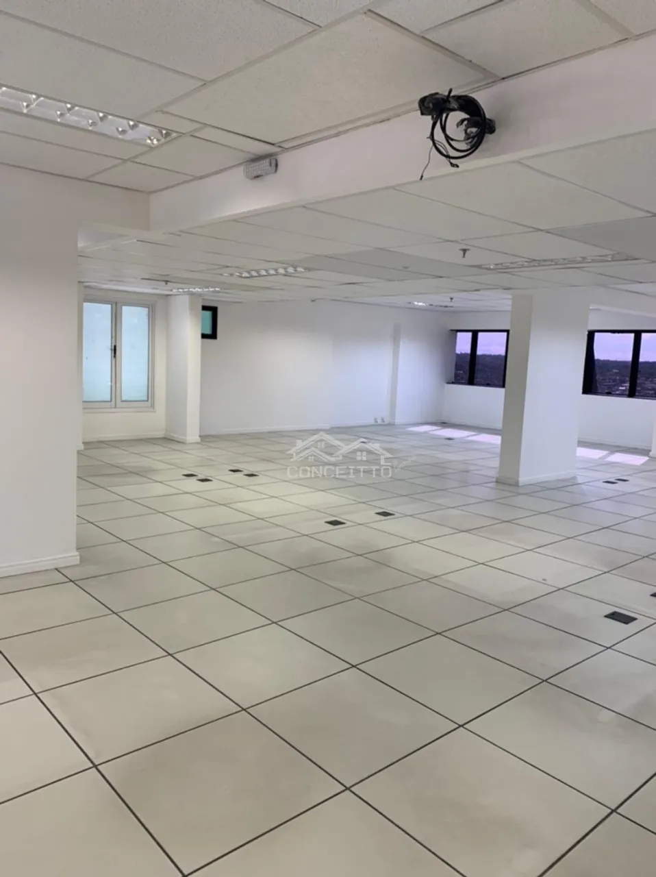 Salas Comerciais em Buraquinho/ Lauro de Freitas Ba