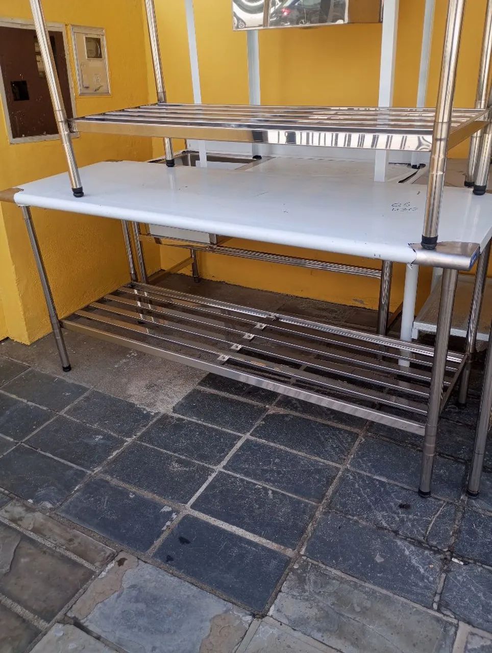 NZ. Mesa inox 1,90m gradeada 