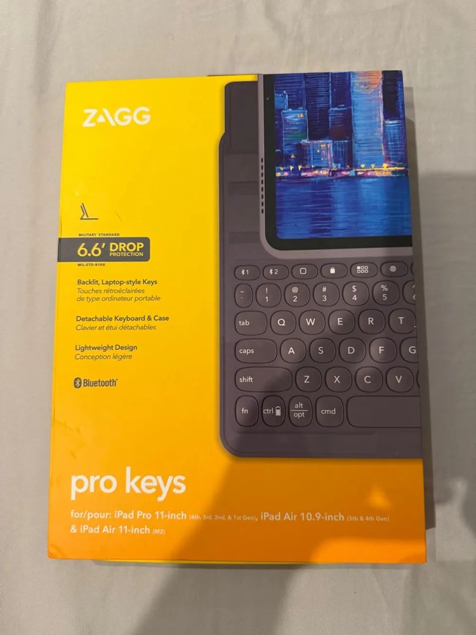 Teclado Bluetooth ZAGG Pro Keys para iPad Pro e iPad Air