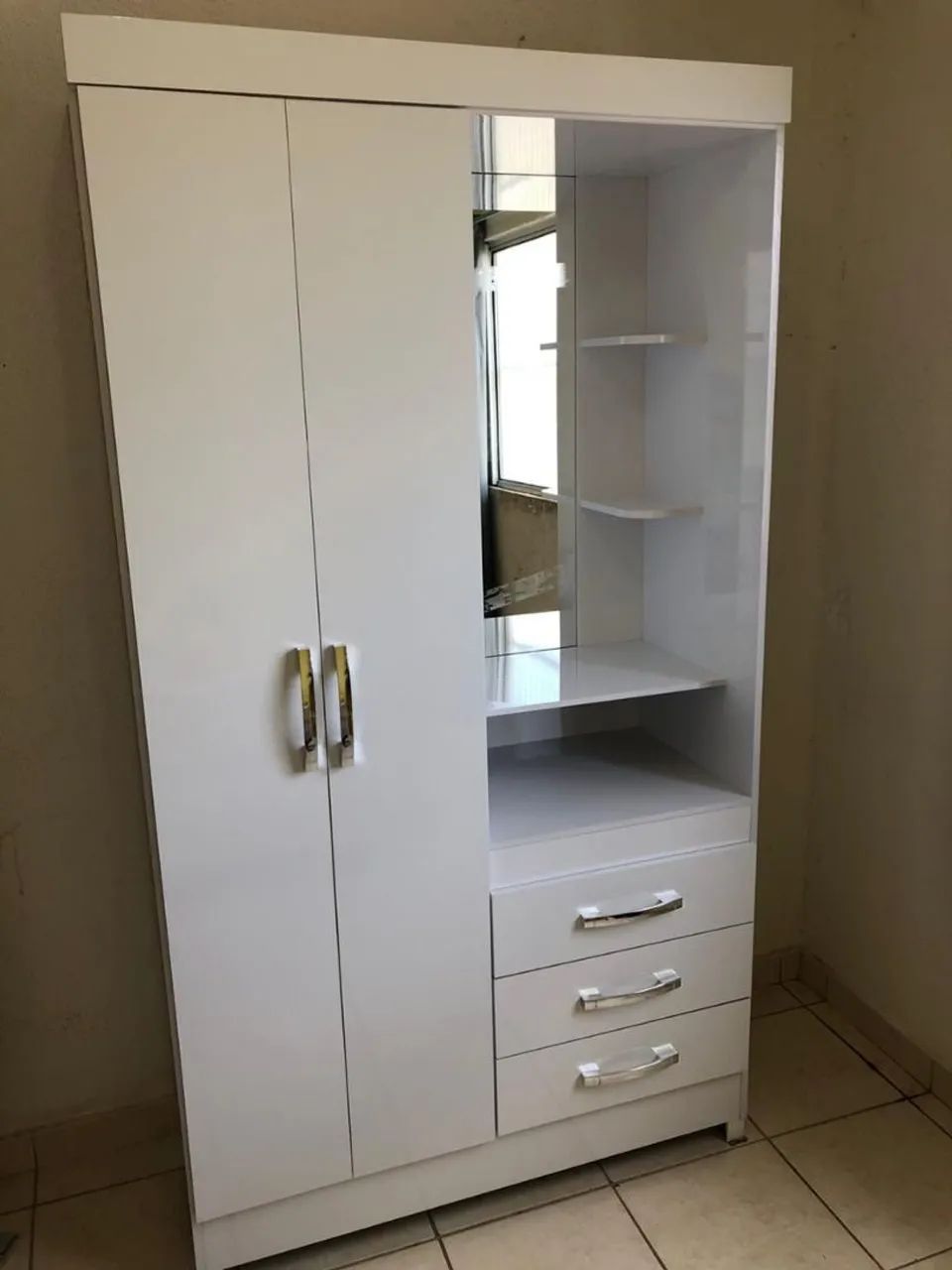 Guarda Roupa 