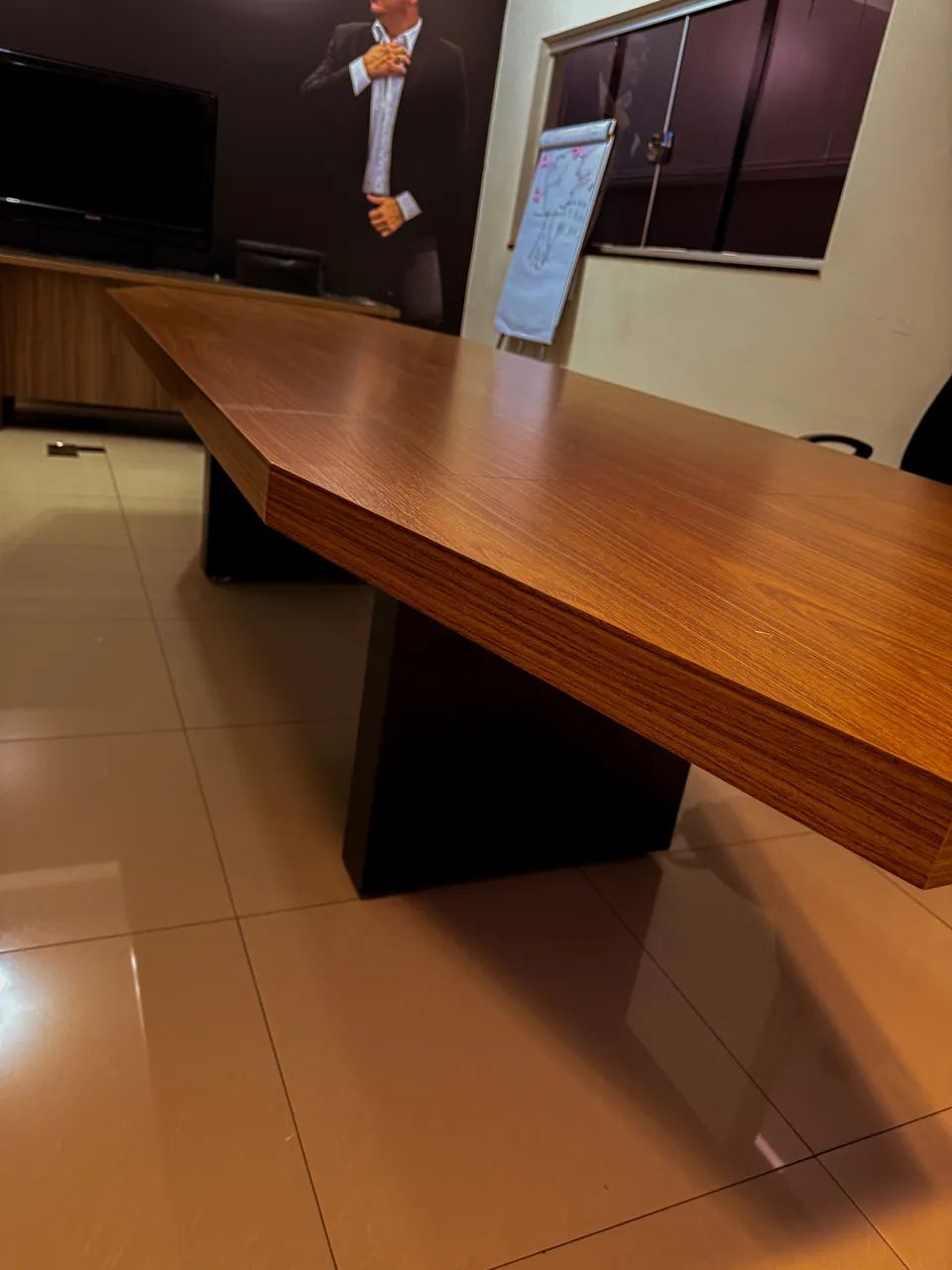 Conference Table64187028054275124