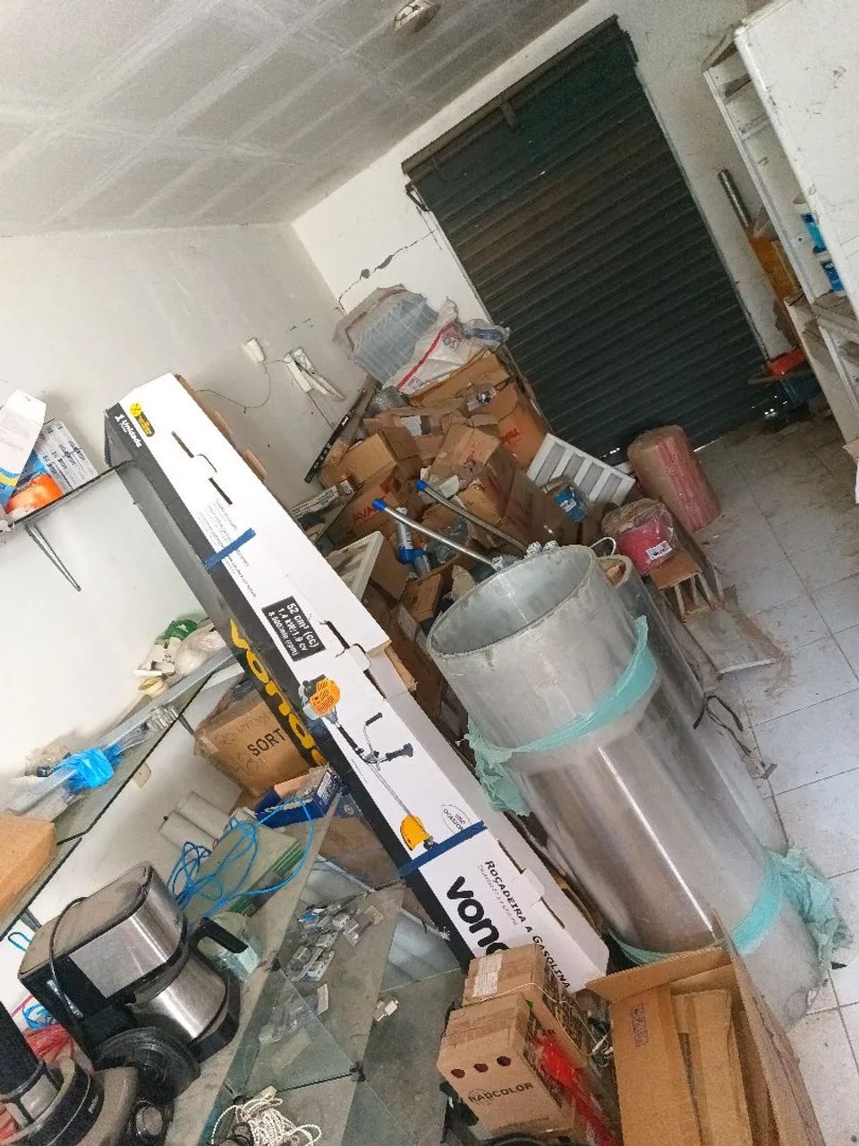 Vendo material de construção e prateleiras . P montar loja - Foto 2