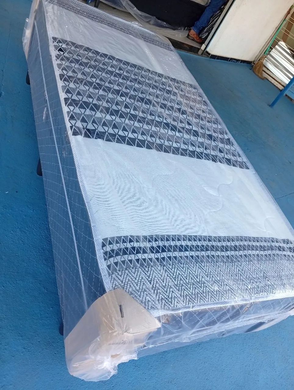 Cama Box Solteiro Nova