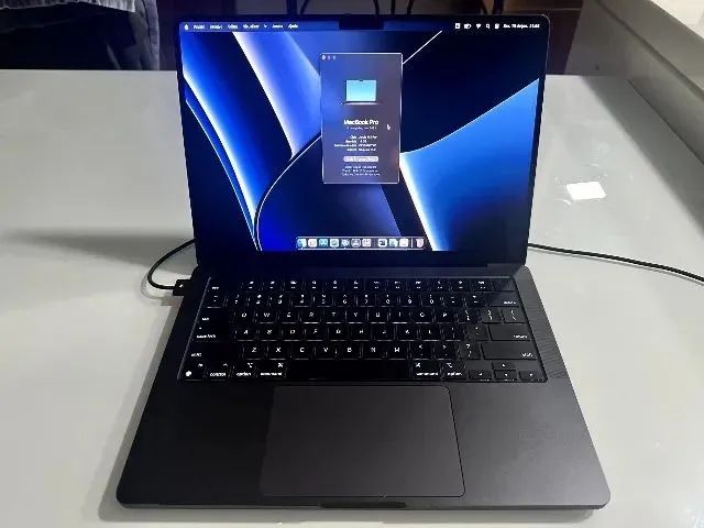 MacBook Pro M3 Pro 18gb 512g Space Black - Foto 2