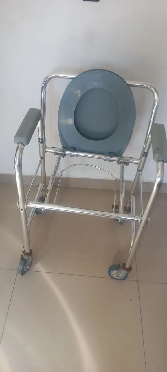 Cadeira de banho  - Foto 4