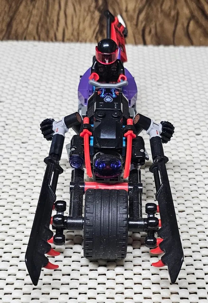 Lego Ninjago - A Corrida de Rua da Serpente - Foto 4