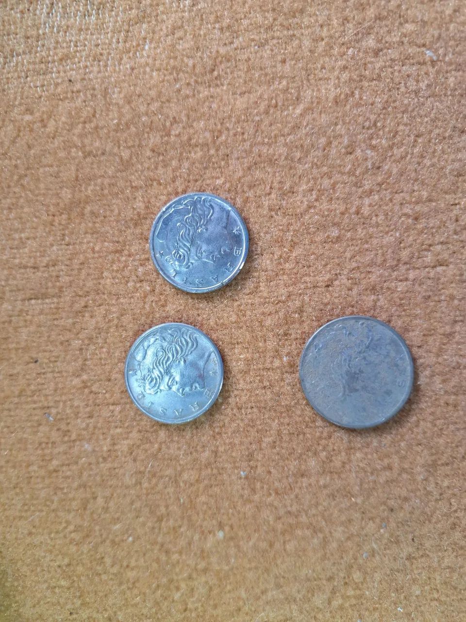 Moedas antigas anos 70