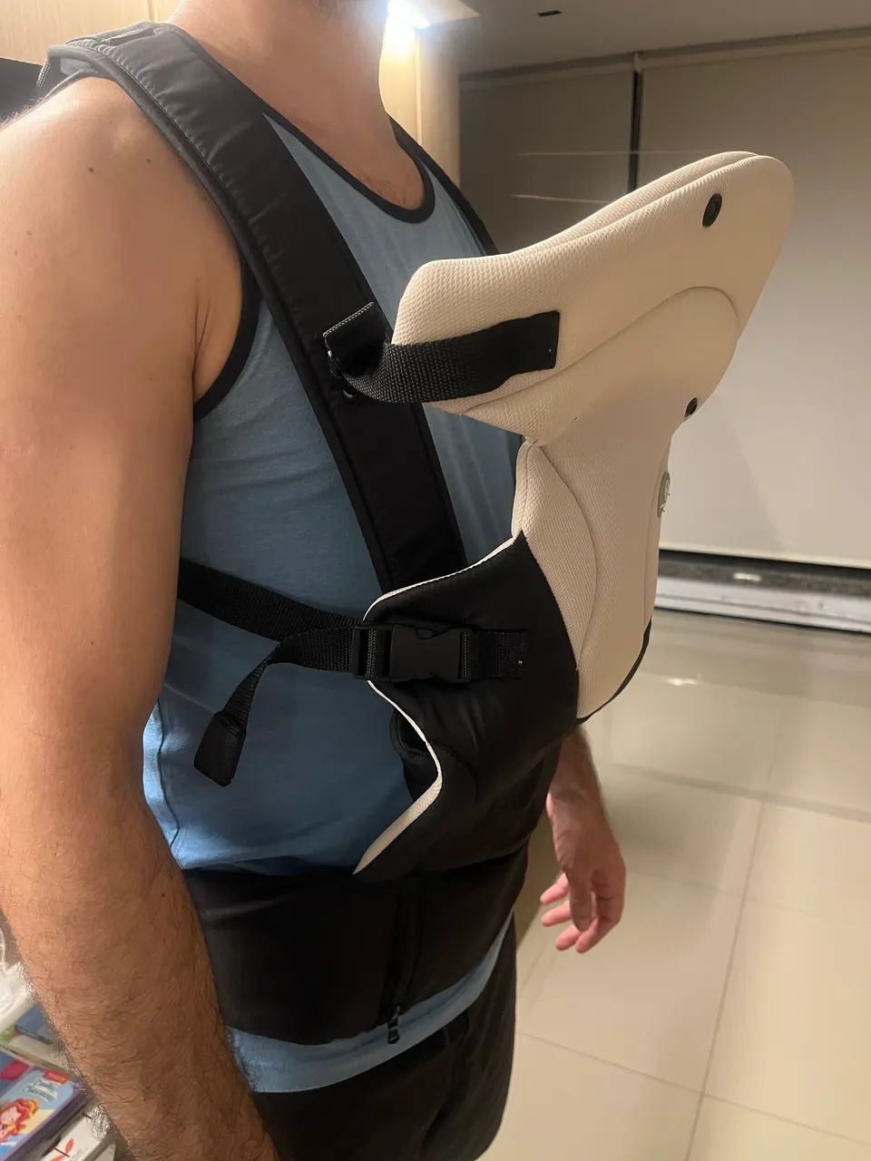 Mochila ergonômica para bebê  - Foto 3
