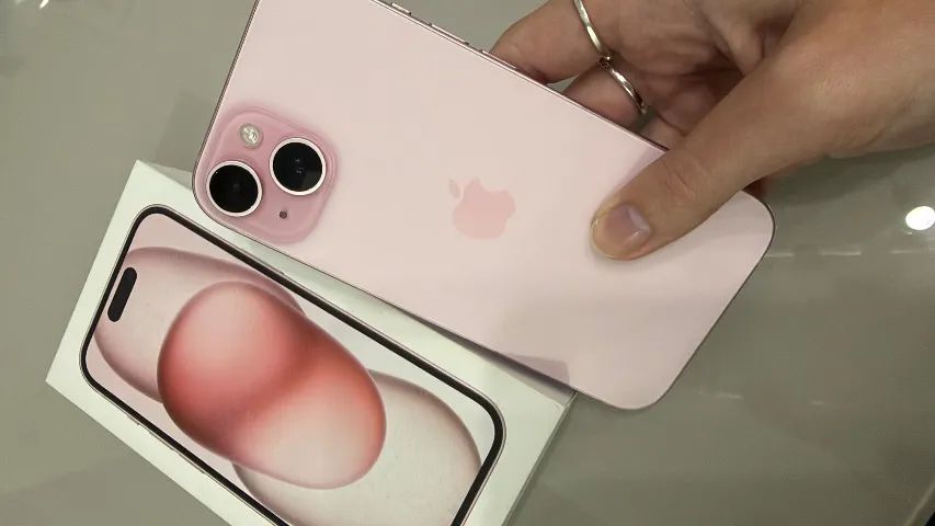 iPhone 15 128g cor rosa
