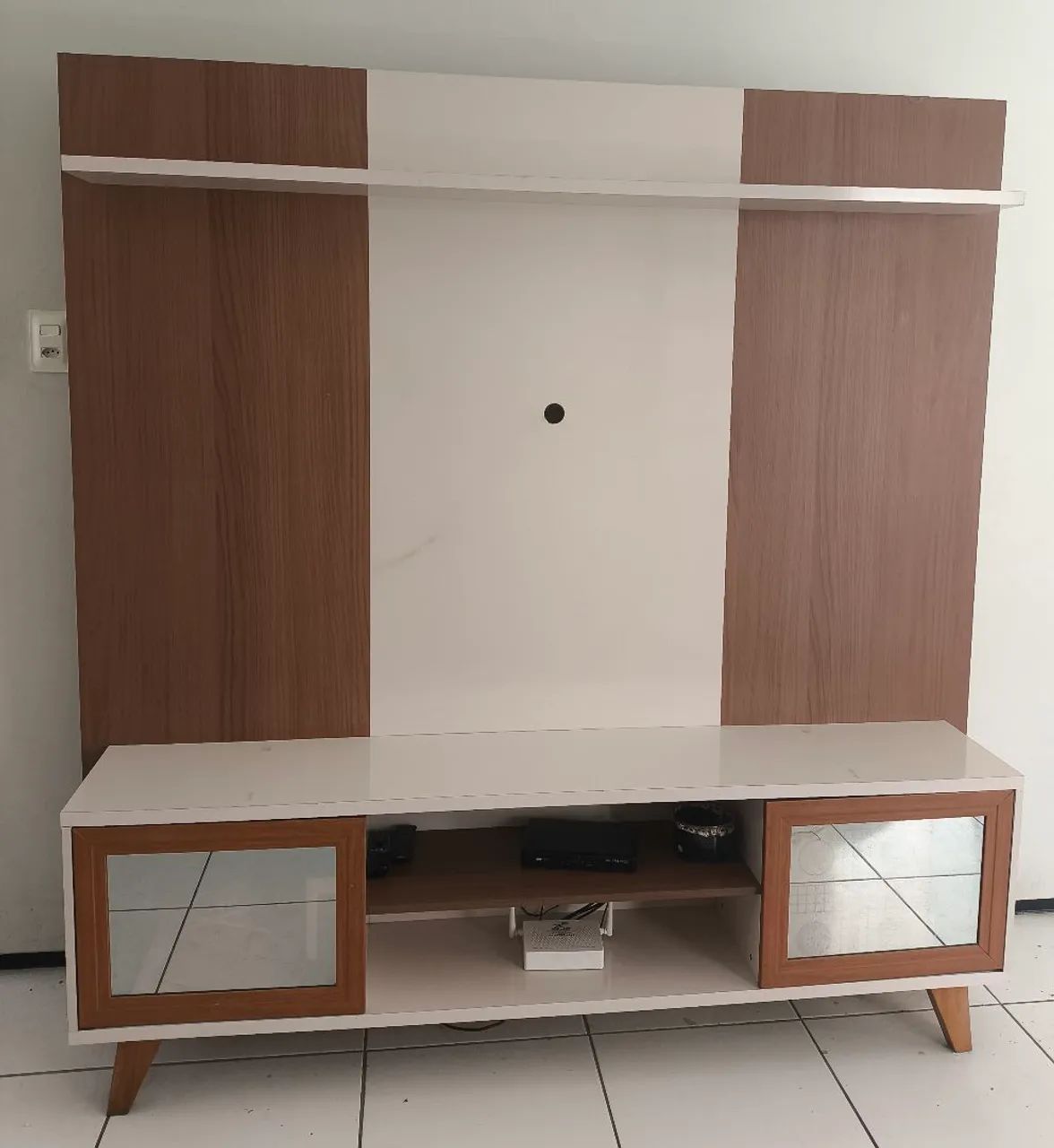 VENDO RACK PARA TV