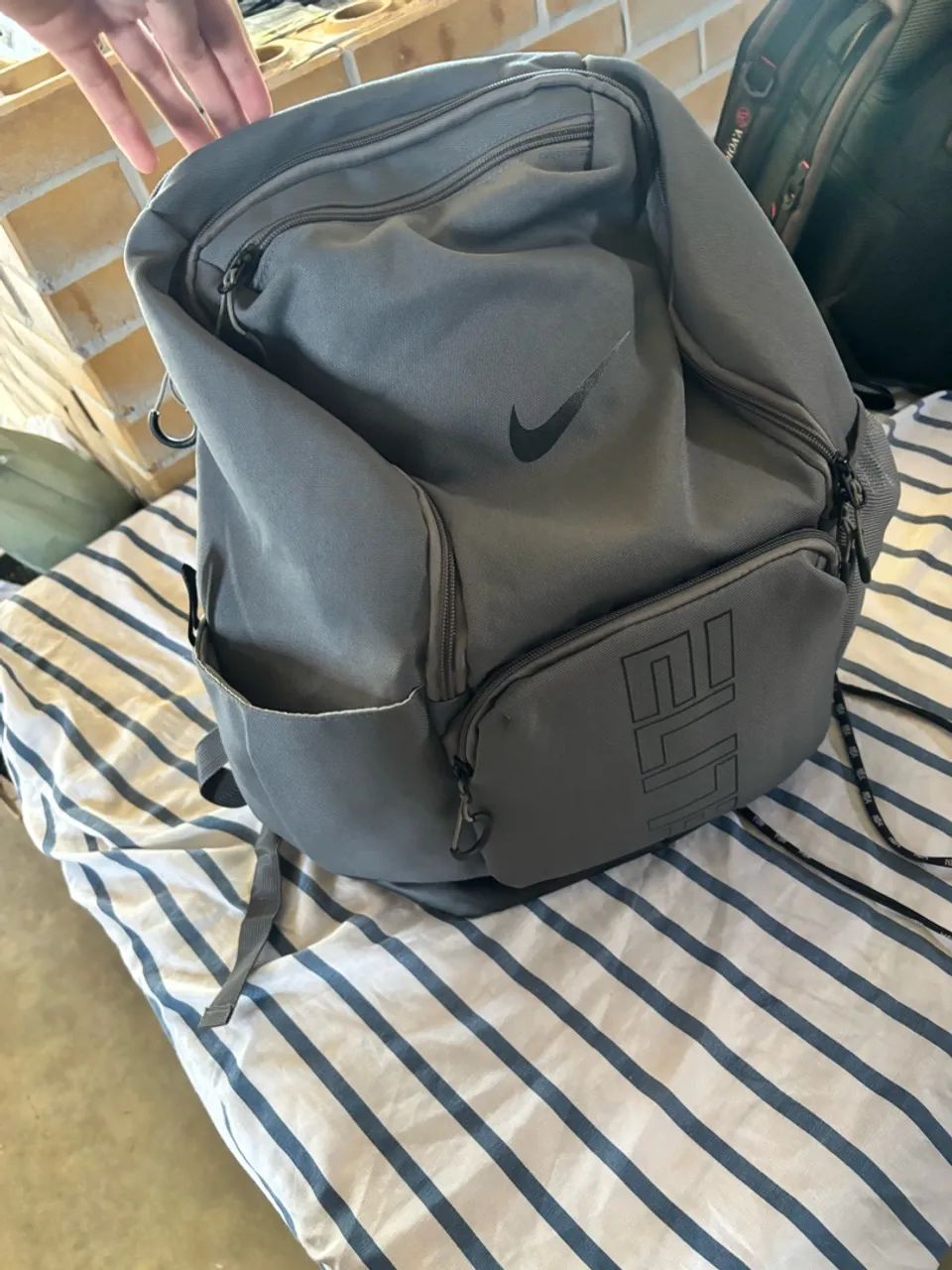 mochila nike elite v2