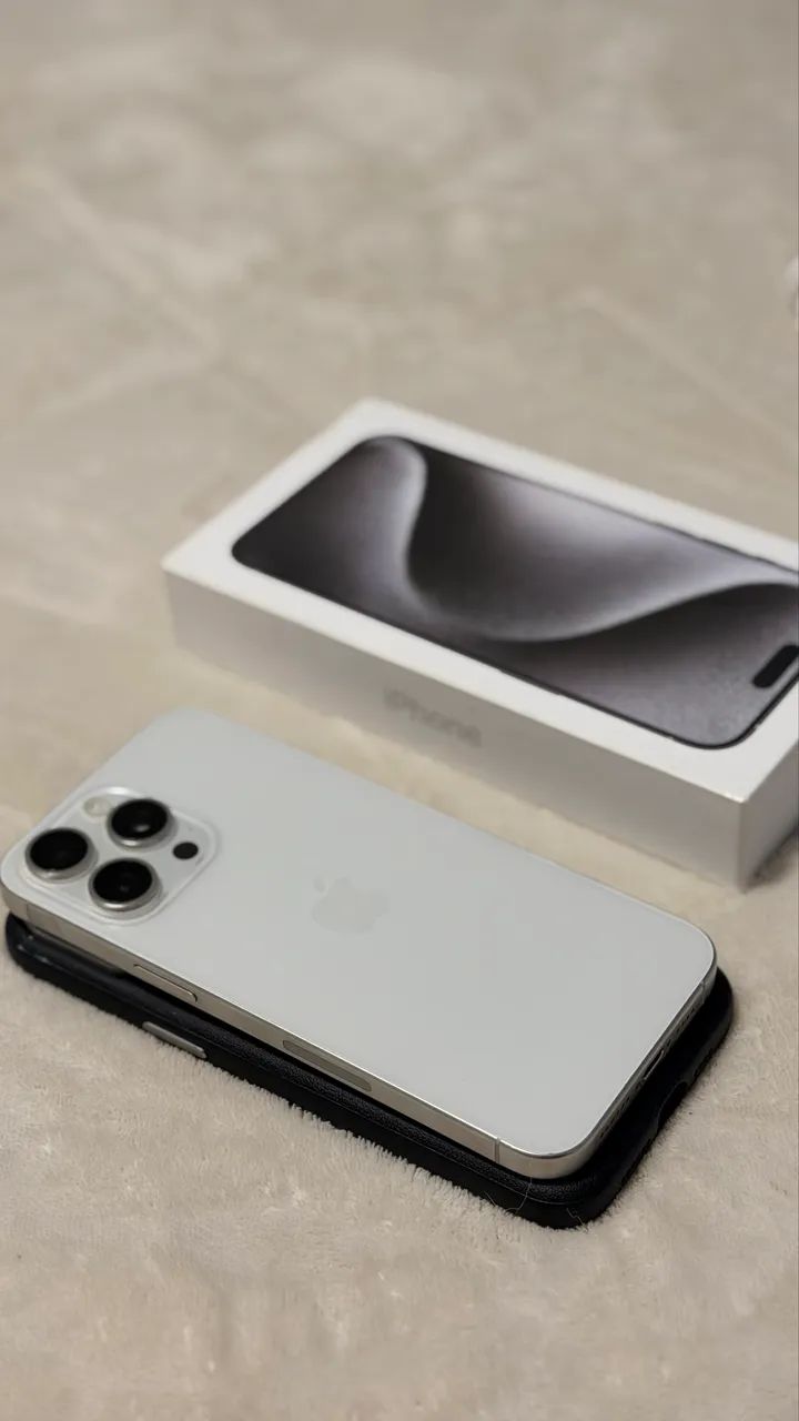 IPHONE 15 PRO MAX 256GB SILVER - Celulares e Smartphones - Itapuã