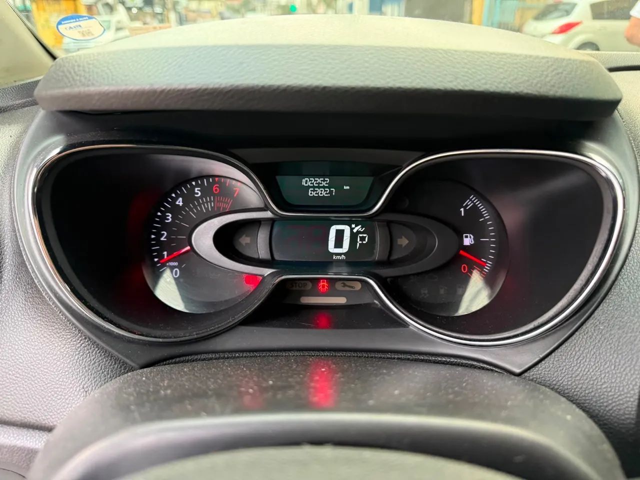 Renault Captur Intense 1.6 16V Flex 5p Aut., foto 12 de 14