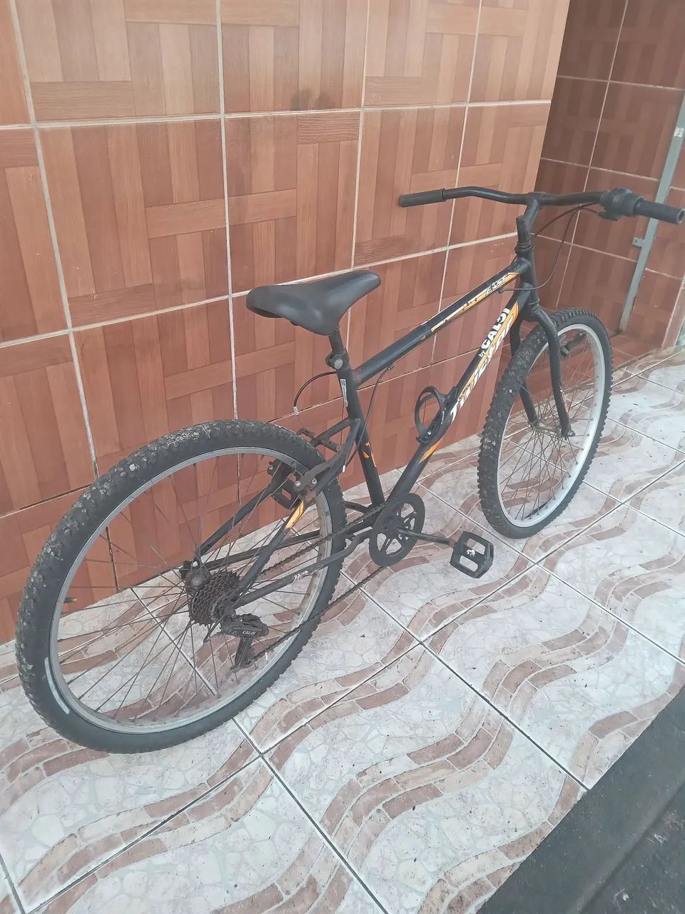Vendo uma Bicicleta Valor 300,00 Aro 26 - Foto 3