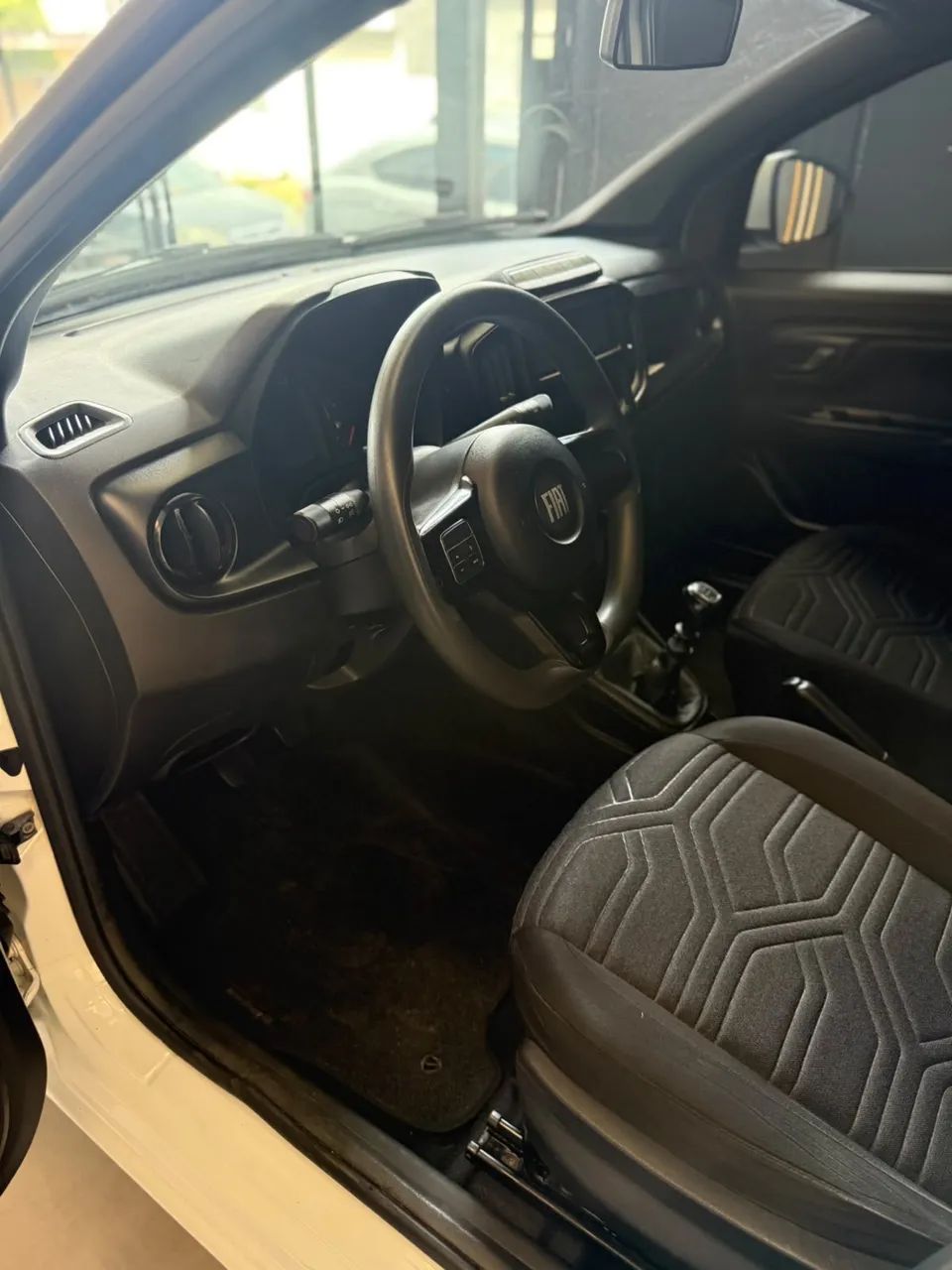 Fiat Strada Freedom 1.3 Flex 8V CD 2023 - Foto 4