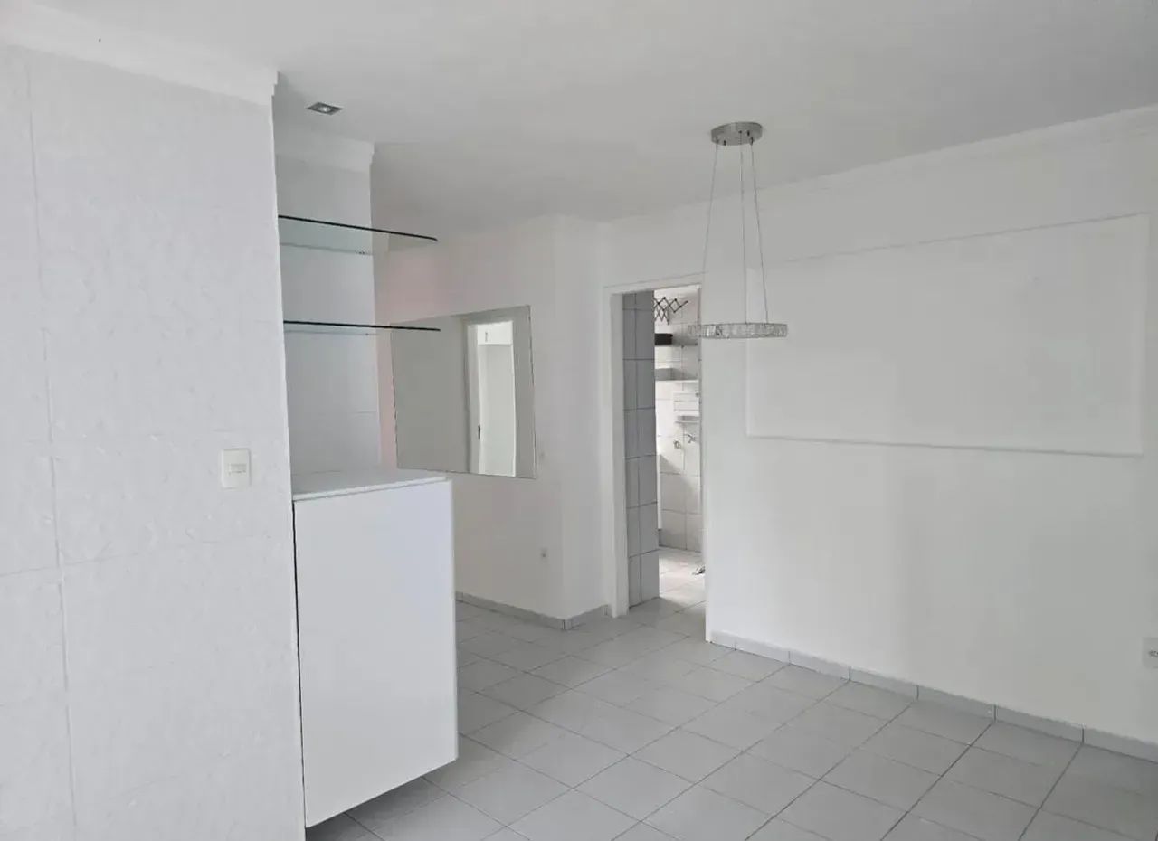 EDIFÍCIO PÓLUX | BOA VIAGEM | 62 M² | 2 QUARTOS | 1 SUÍTE | VARANDA | 1 VAGA - Foto 5