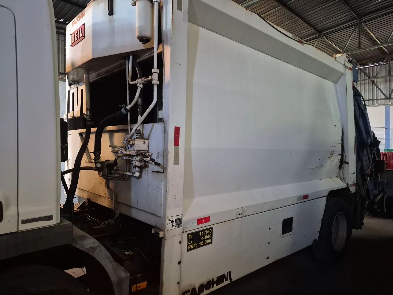 Compactador de Lixo, várias unidades  - Foto 8