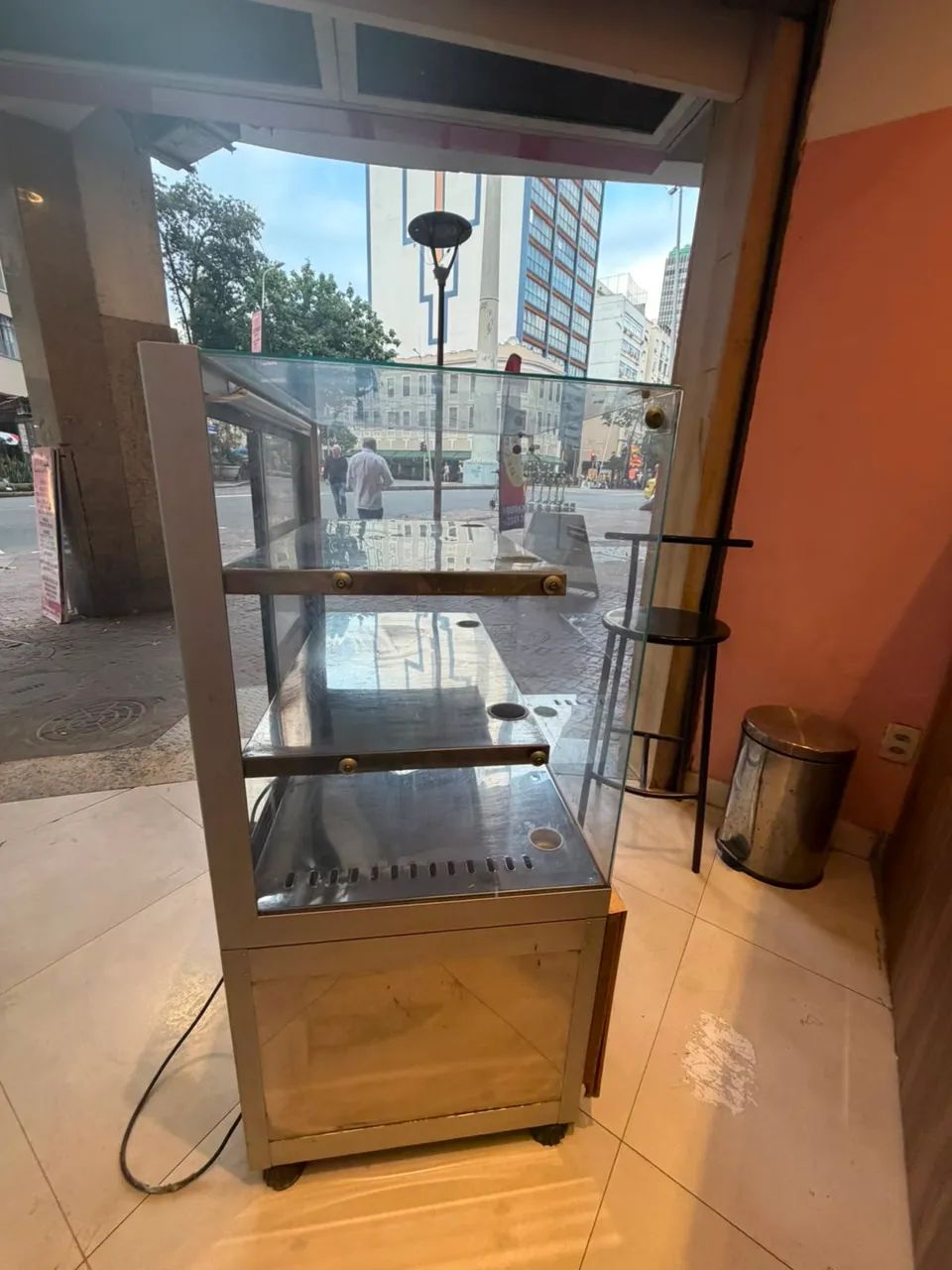 Estufa quente marca Omega  - Foto 5