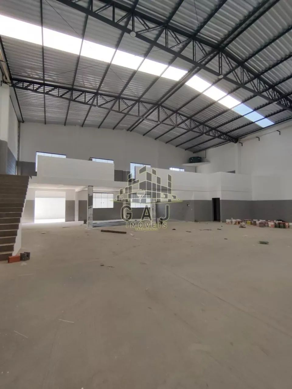 Salão industrial c/ 860m² em condomínio - Cintec - SBO/SP - Foto 2