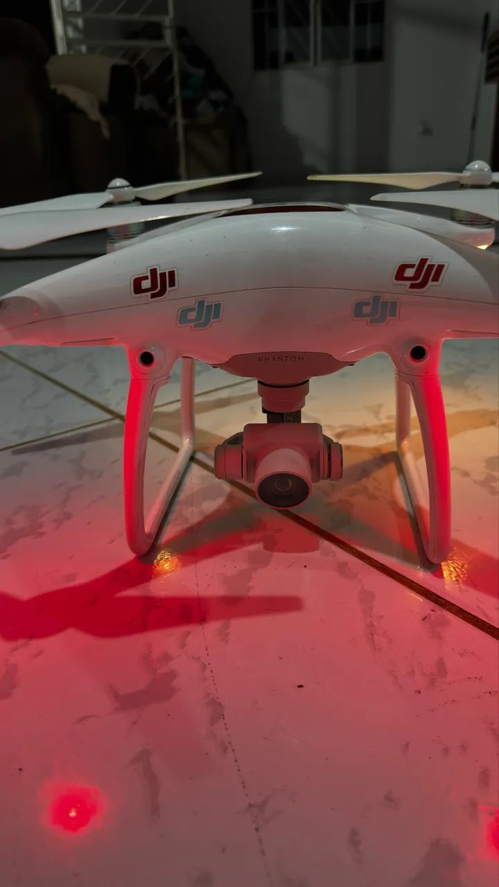 DRONE DJI PHANTOM 4 ADVANCED - Foto 4