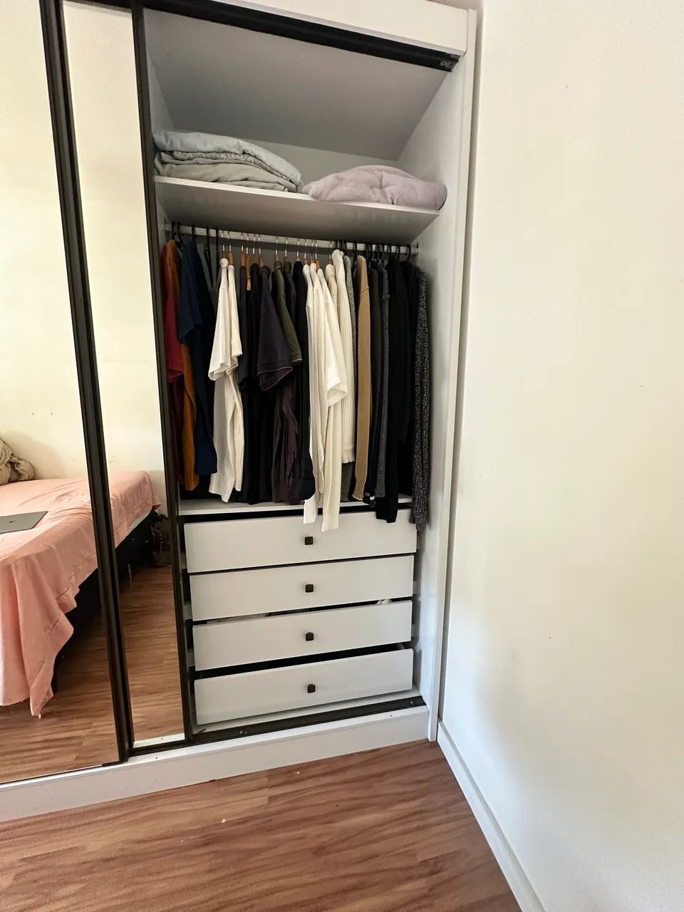 Guarda roupas casal - Foto 3