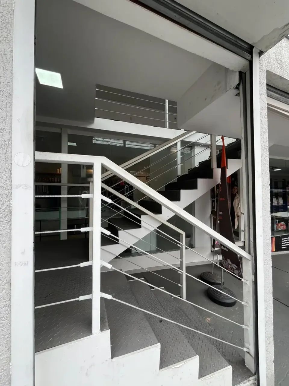 ESPAÇO COMERCIAL 170M² | FACHADA DE 30M - Foto 3
