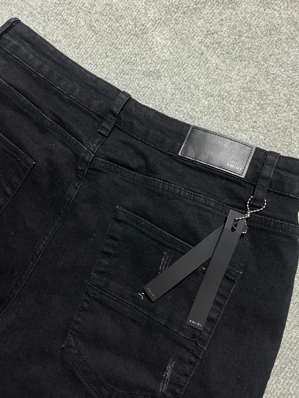 Calça Jeans Amiri Slim Fit - Foto 4
