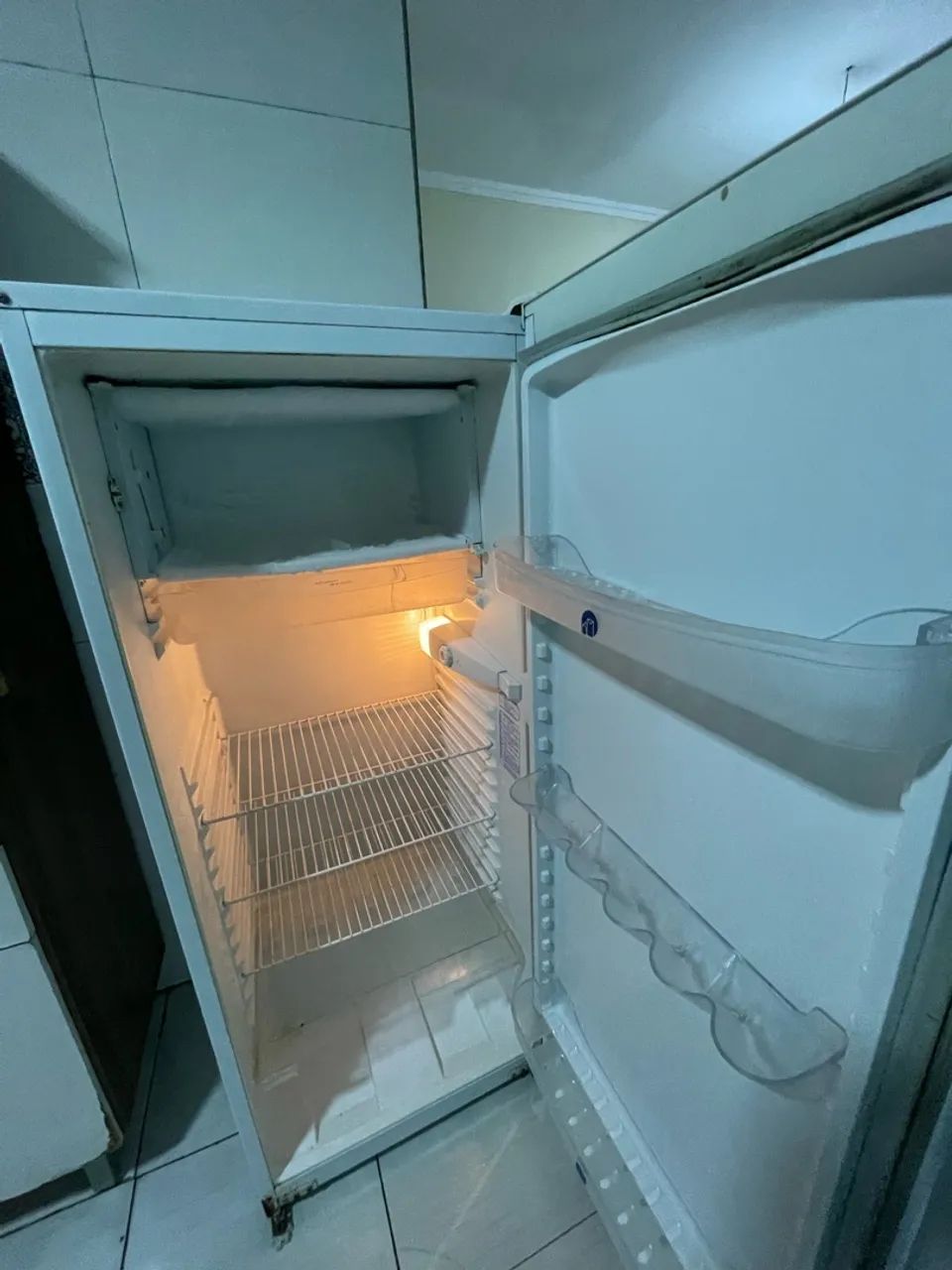 Vende-se geladeira!!!! - Foto 2