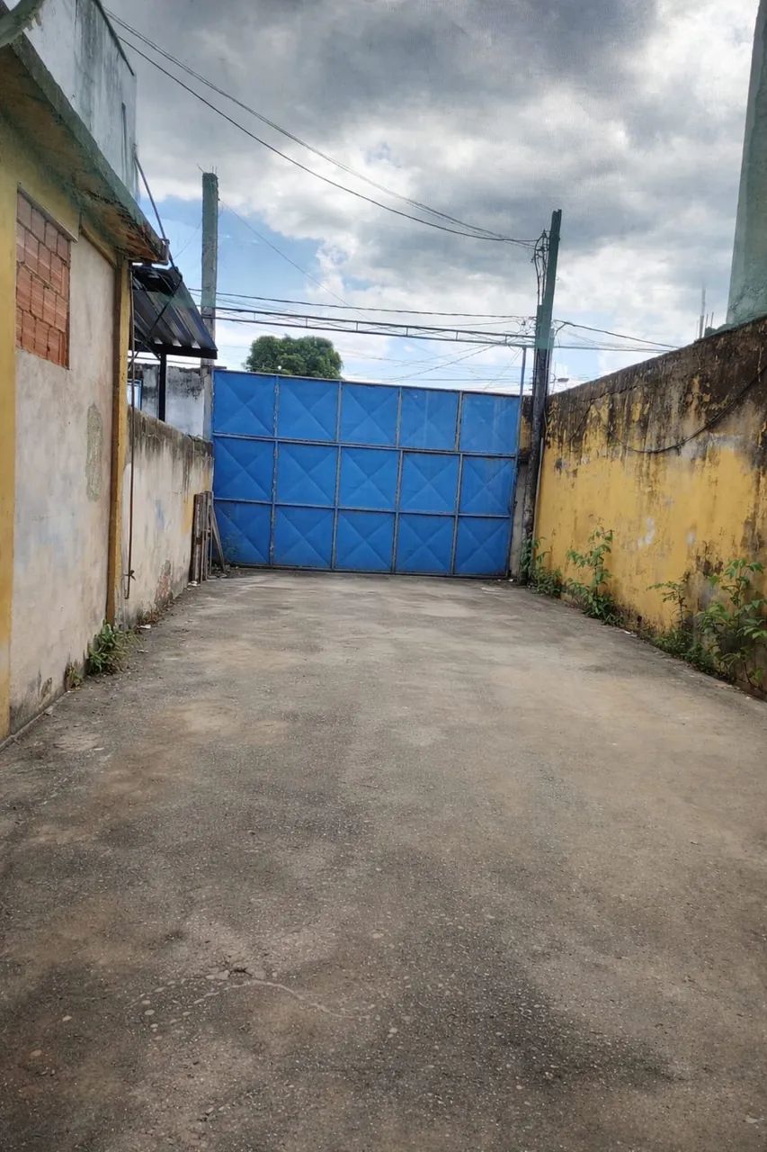 Alugo galpão Heliópolis 