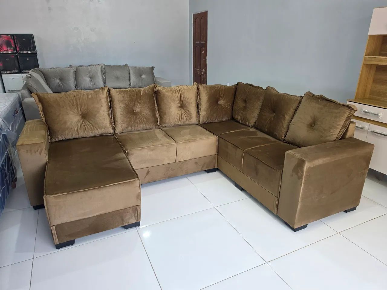 Sofá de canto com chaise novo - Foto 3