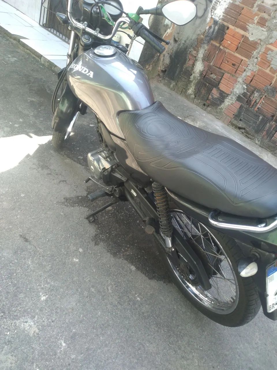 VENDO MOTO TOP E BARATO