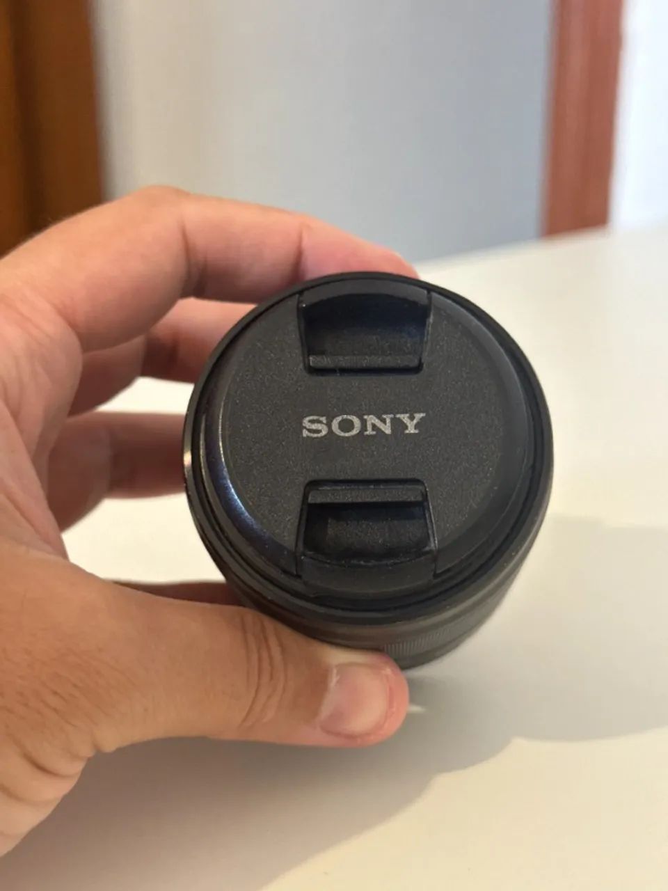 Lente Sony E 50mm f/1.8 OSS usada - Foto 2