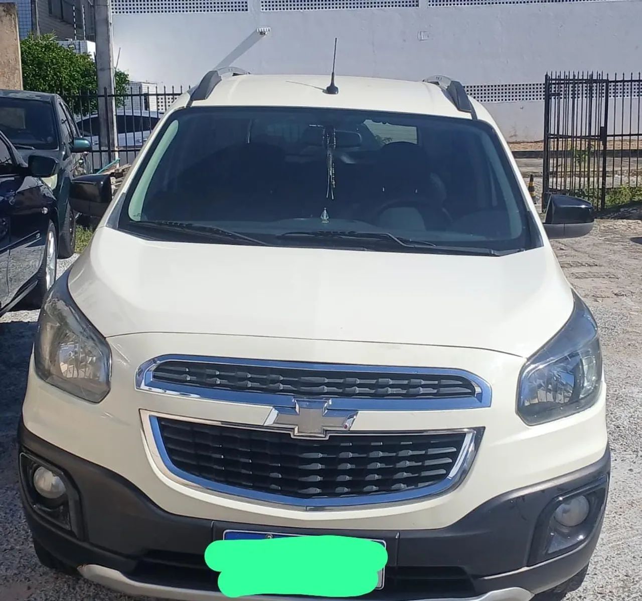 Chevrolet Spin SPIN ACTIV 1.8 8V Econo. Flex 5p Aut. 2016