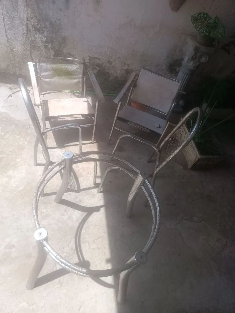 Conjunto mesa cadeiras alumínio para restaurar 