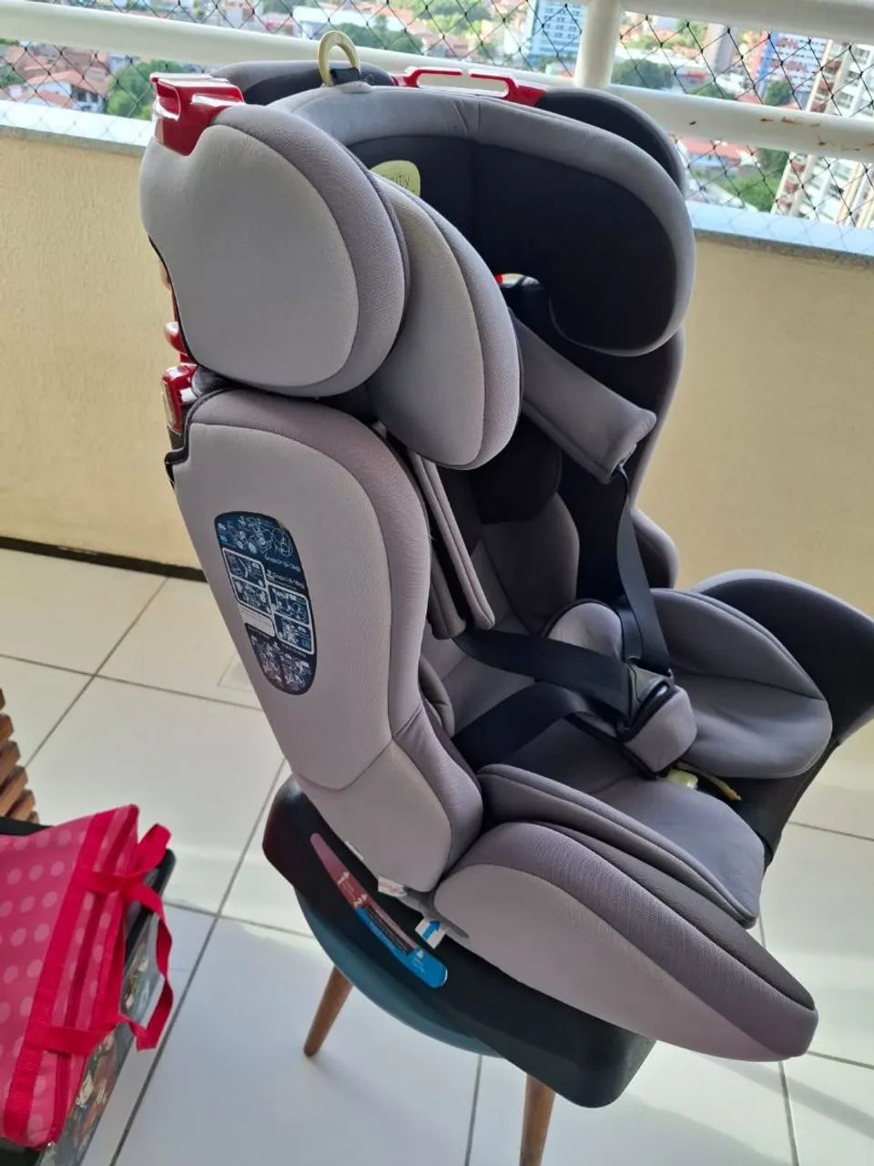 Cadeirinha infantil a venda