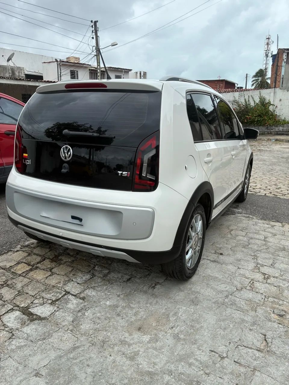 Volkswagen Up! 1.0 TOTAL FLEX 12V 5P 2016