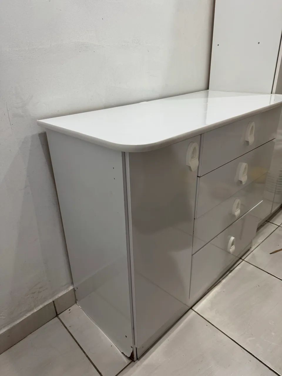 Vende-se guarda-roupa e cômoda infantil - Foto 4