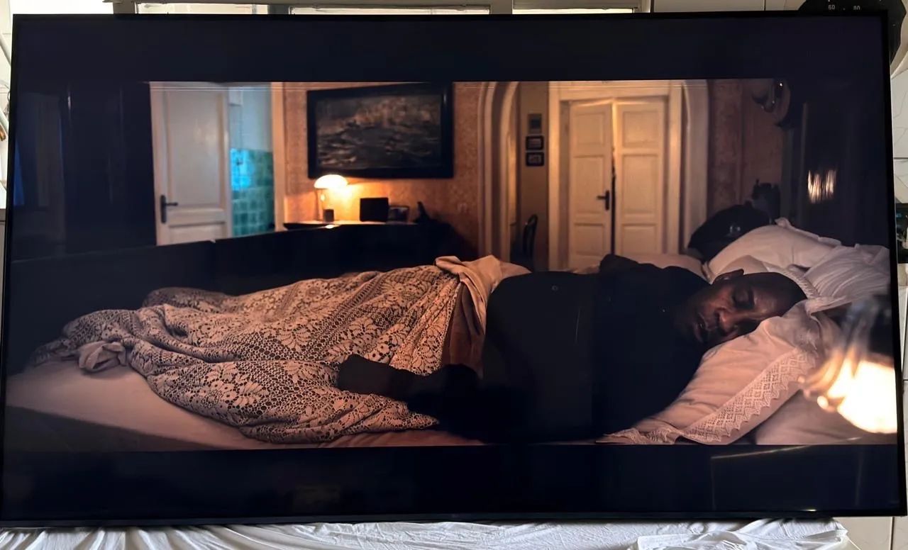 Vende-se TV LG 86 polegadas 