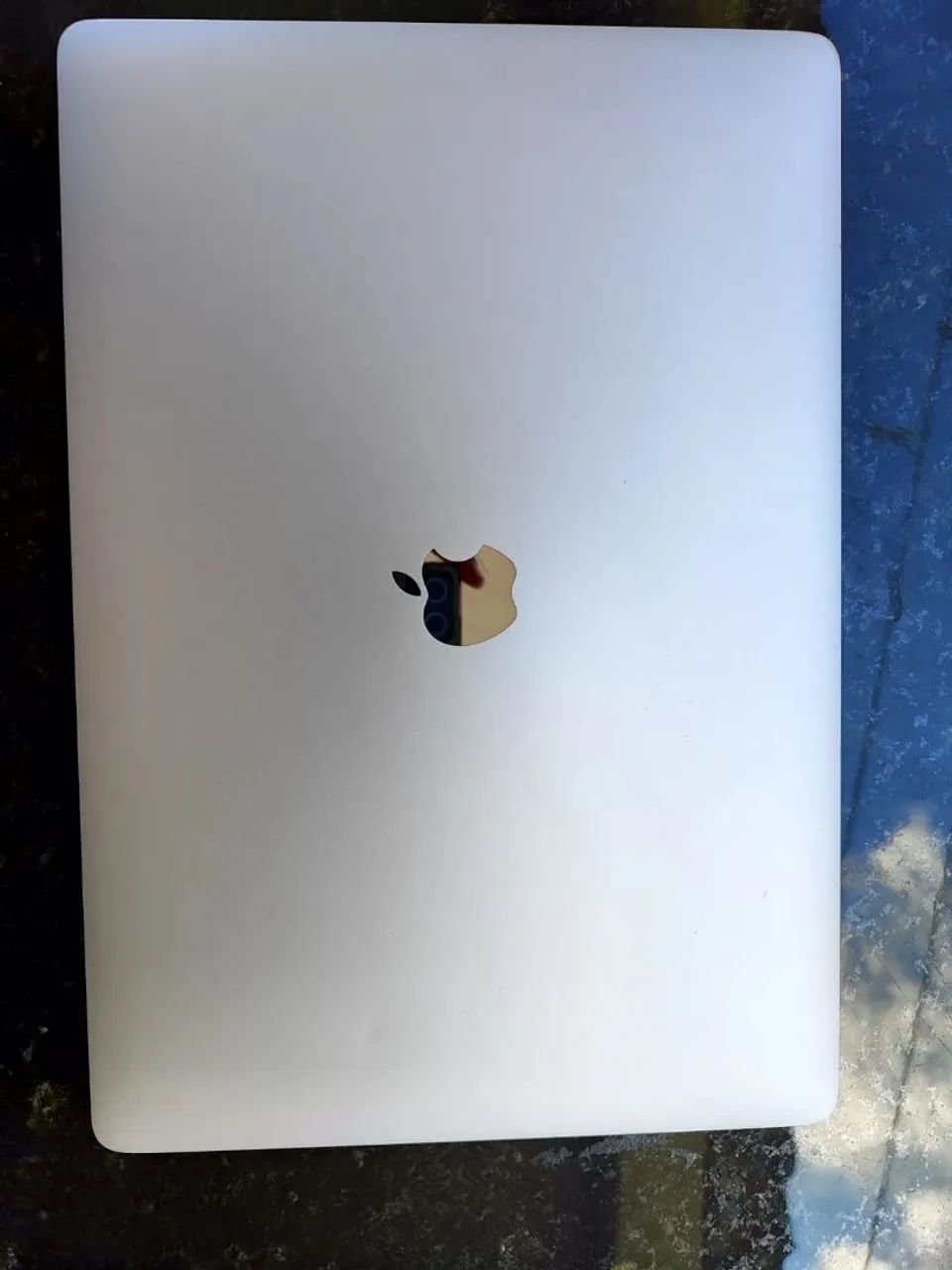 MacBook Pro 15'' Touchbar i7 - 16gb RAM - SSD 256GB - Foto 2