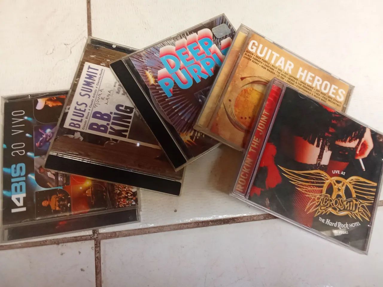 Vendo cds de Rock internacional 